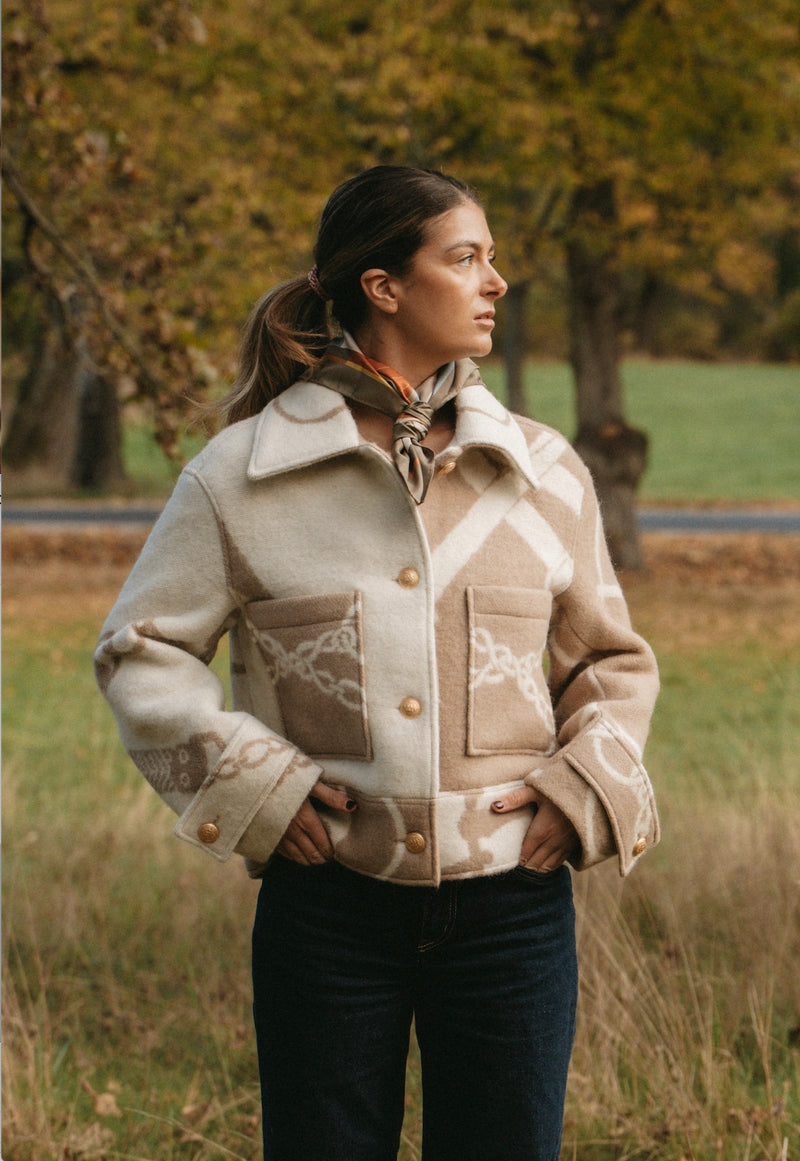 ADAMSBRO Classic Blanket Jacket – Nougat & Off-white