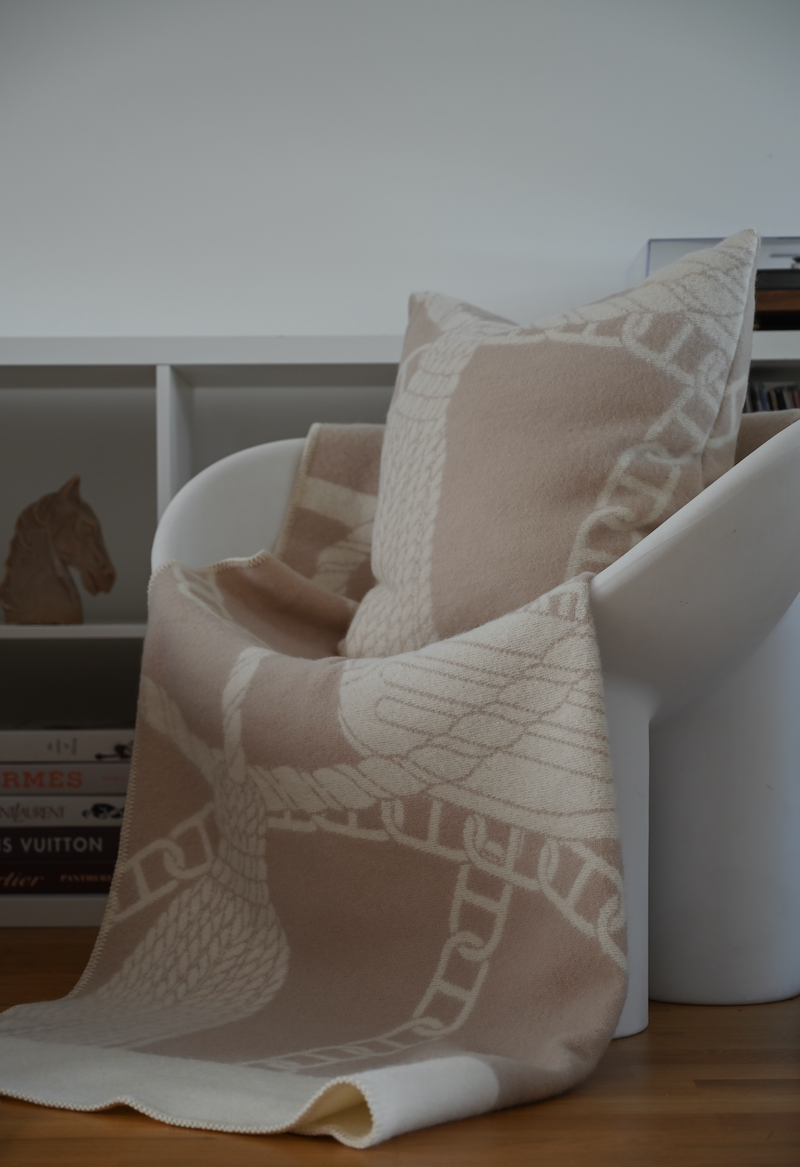 Kudde – CHAIN i Nyzeeländsk lammull linnen beige
