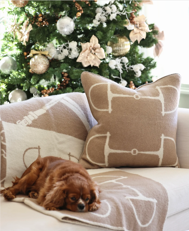 Lyxkudde i 100% Nyzeeländsk Lammull Nougat Classic