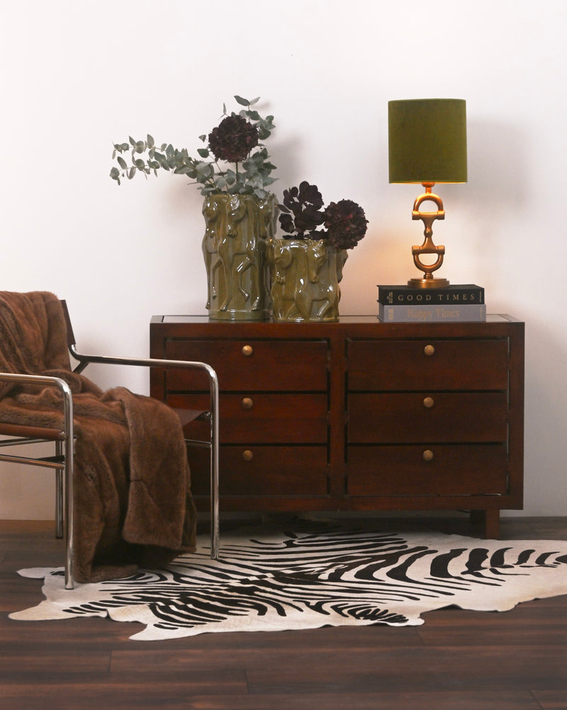 Lampa BIT Antique  Brass med grön skärm inkluderad.