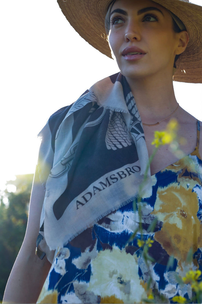 ADAMSBRO VÄVD KASHMIR SCARF CHAIN BLACK